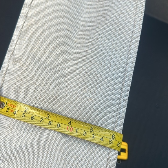 New GUESS Tote Bag - Picture 6 of 7